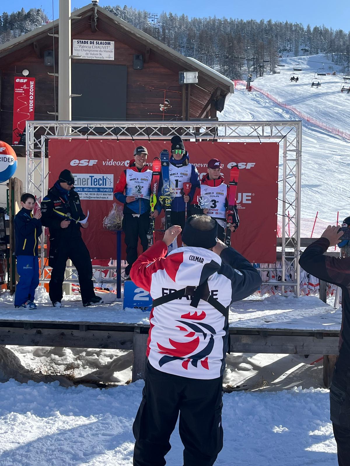 FIS_MONTGENEVRE_PODIUM_U18.jpeg