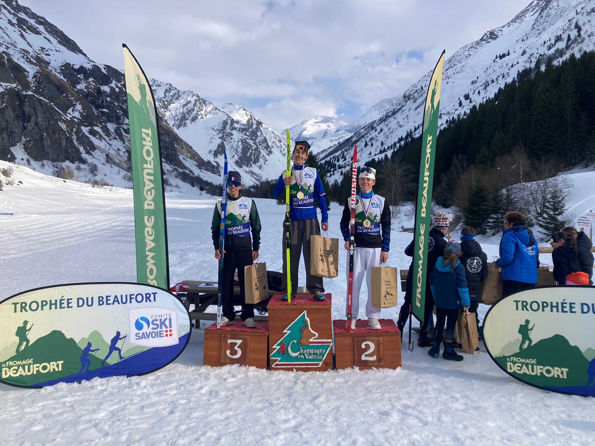 podium_U16H.jpeg