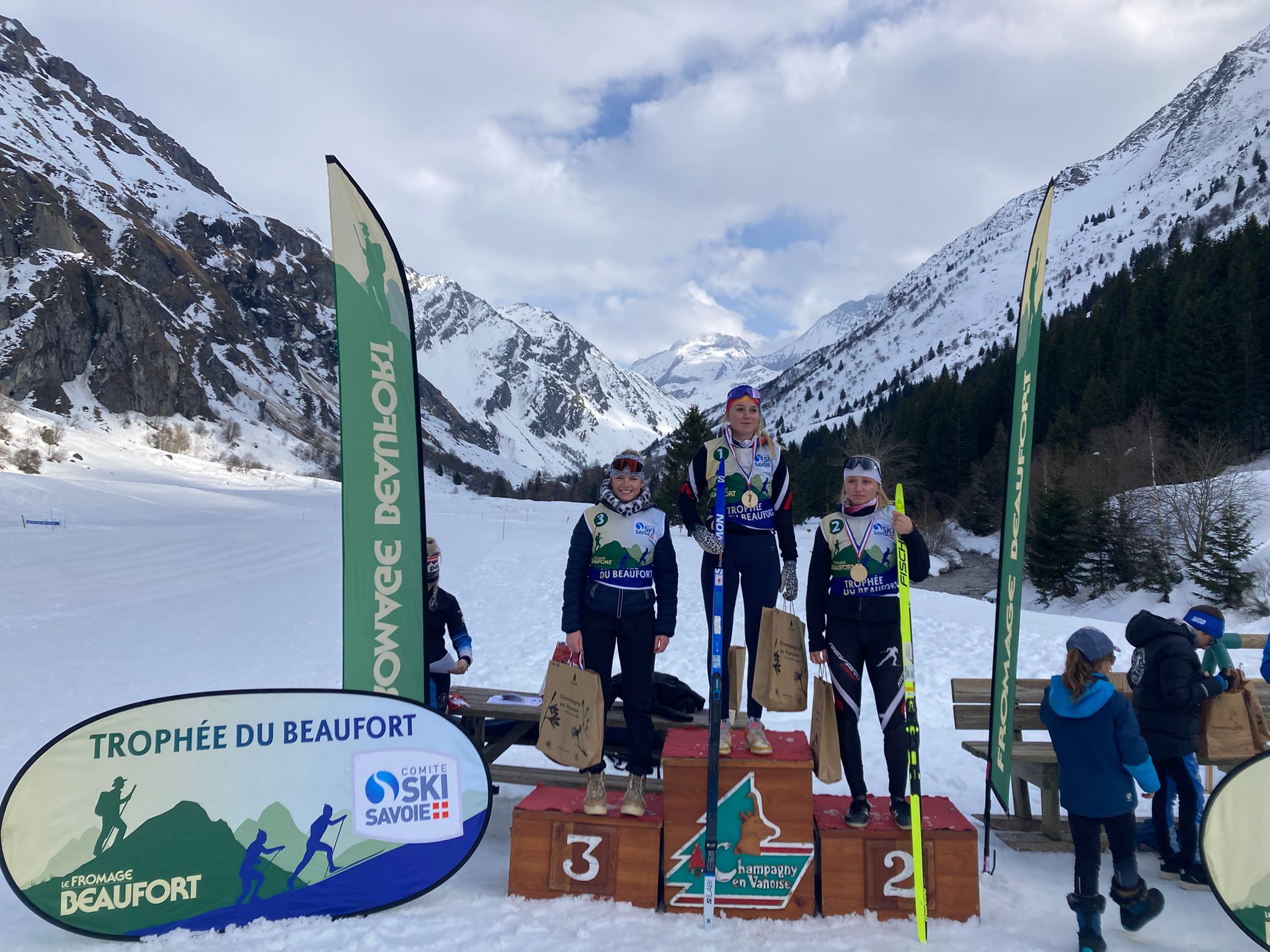 podium_U18F.jpeg